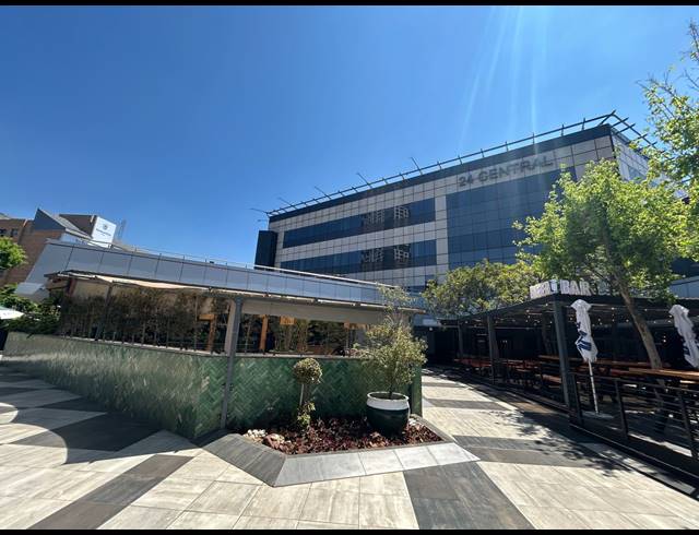 438M² OFFICE TO LET IN SANDTON CENTRAL